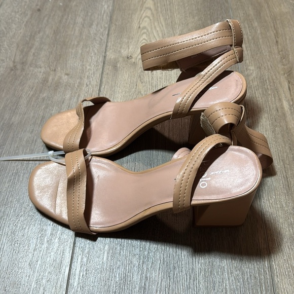 NEW! Linea Paolo Eden Heels - Size 7.5 - Picture 9 of 15